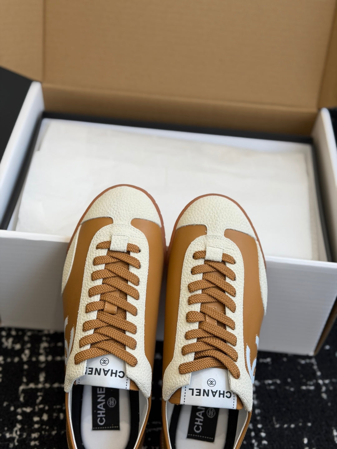 CEM278  classic fashion white  color  shose for woman lover shose color  beautiful gift to choose