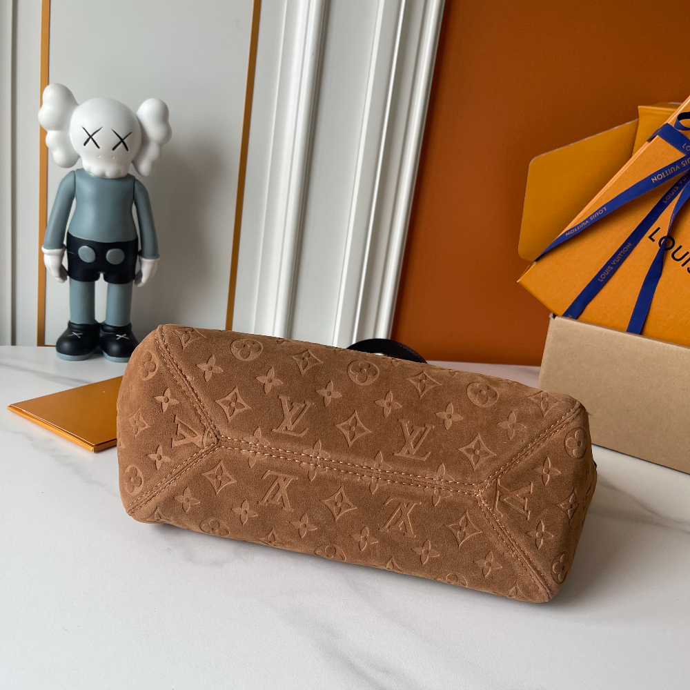 LEM628 New arrive fashion caramel bag for woman hands bag beautiful gift to choose gift 40 x 22 x 15cm