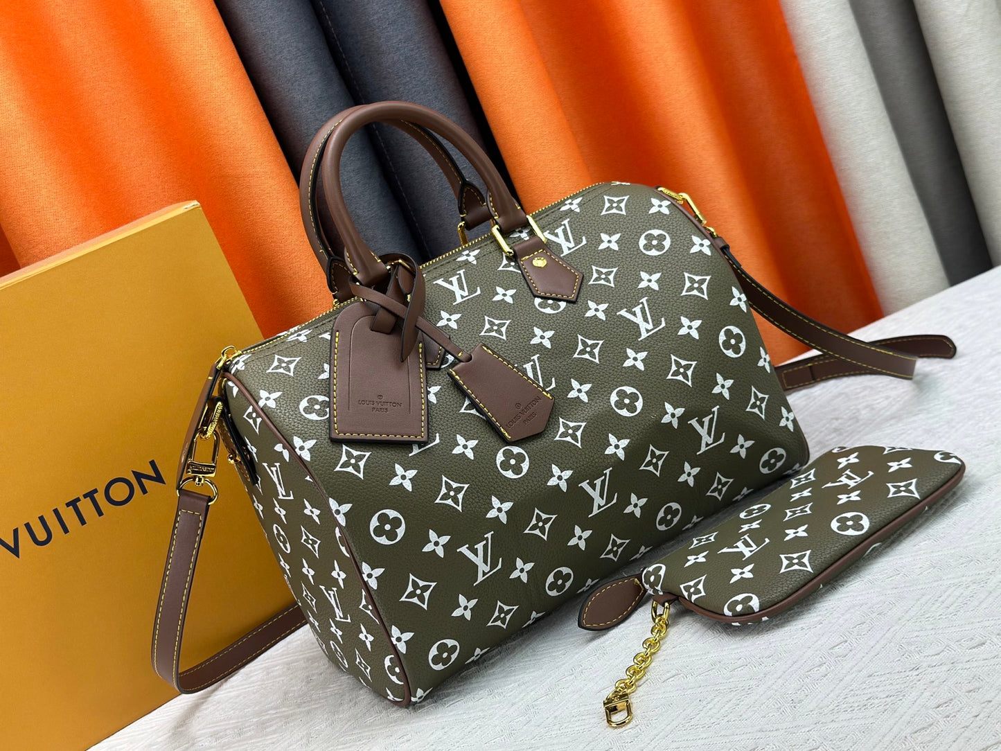 LEM291 designer bag free shipping Light luxury genuine leather High quality casual Boston bag versatile classic vintage handbag for woman 25cm