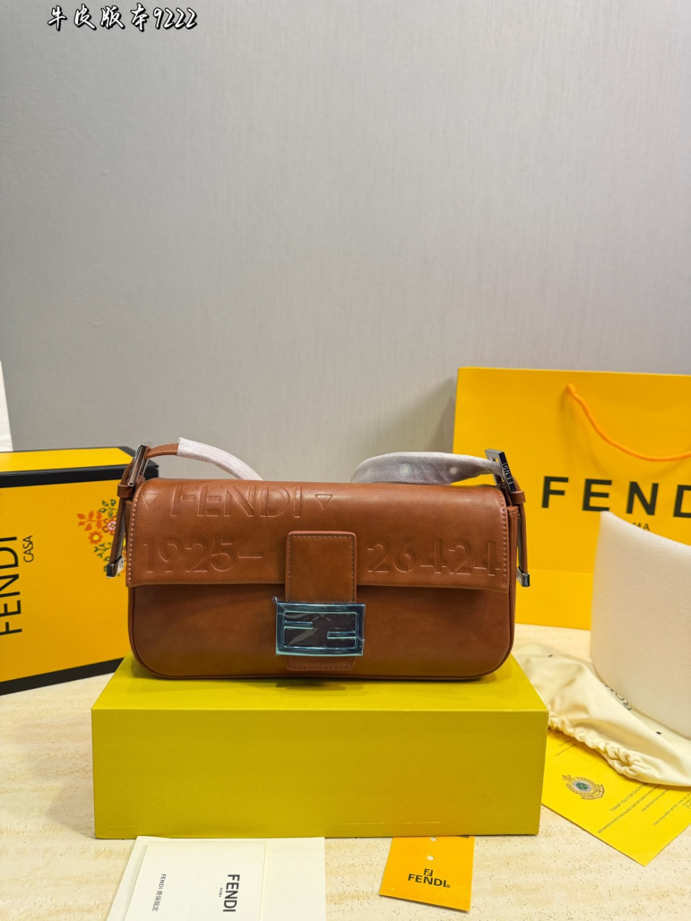 FEM25 New arrive fashion black  off-white brown khaki  bag for woman hands bag beautiful gift to choose gift  27 13cm