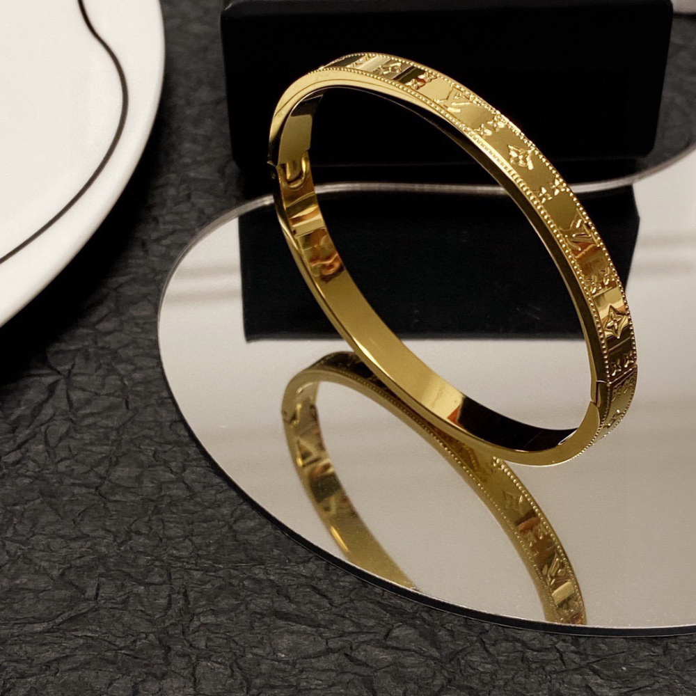 LEM400 New Fashion Open Flower Silver and Gold Color Bracelet Metal Letter Wristband Bracelet Couple Accessories for Woman