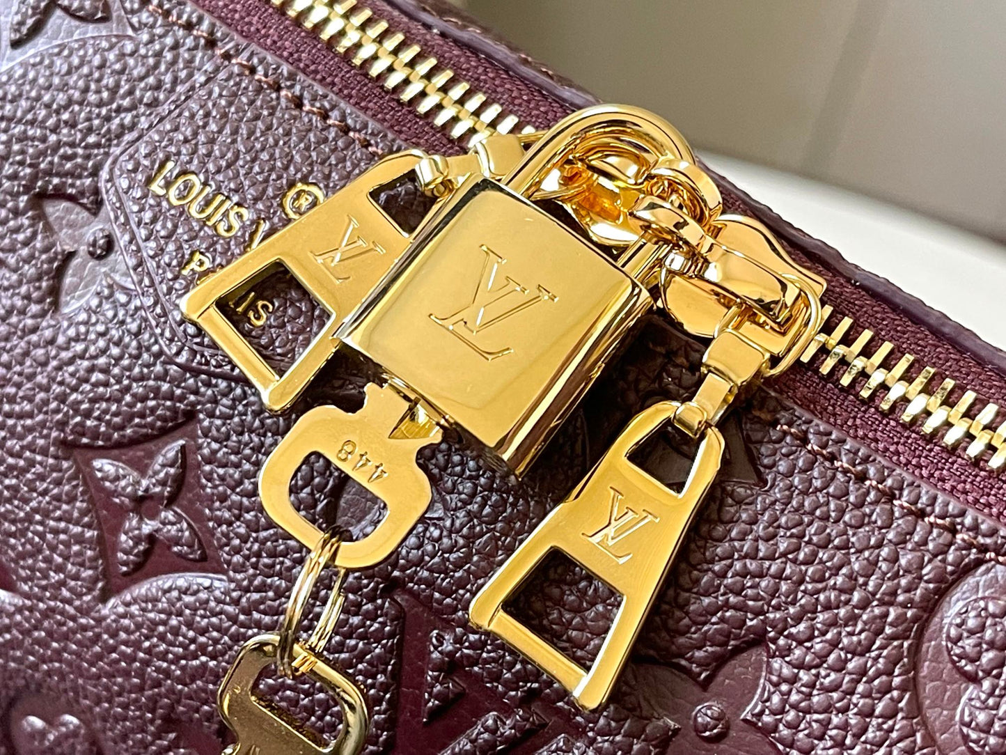 LEM354 Original Top-grade original single-layer leather New Genuine Leather Women's Crossbody Stewardess