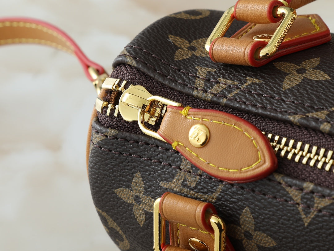 LEM251 Designer Bag Shoulder Bag Crossbody Bag Luxury Bag Purse Designer 16 x 10 x 7.5CM