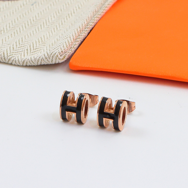 HEM143 New arrive fashion black white color earring  for woman jewelry beautiful jewelry no with box