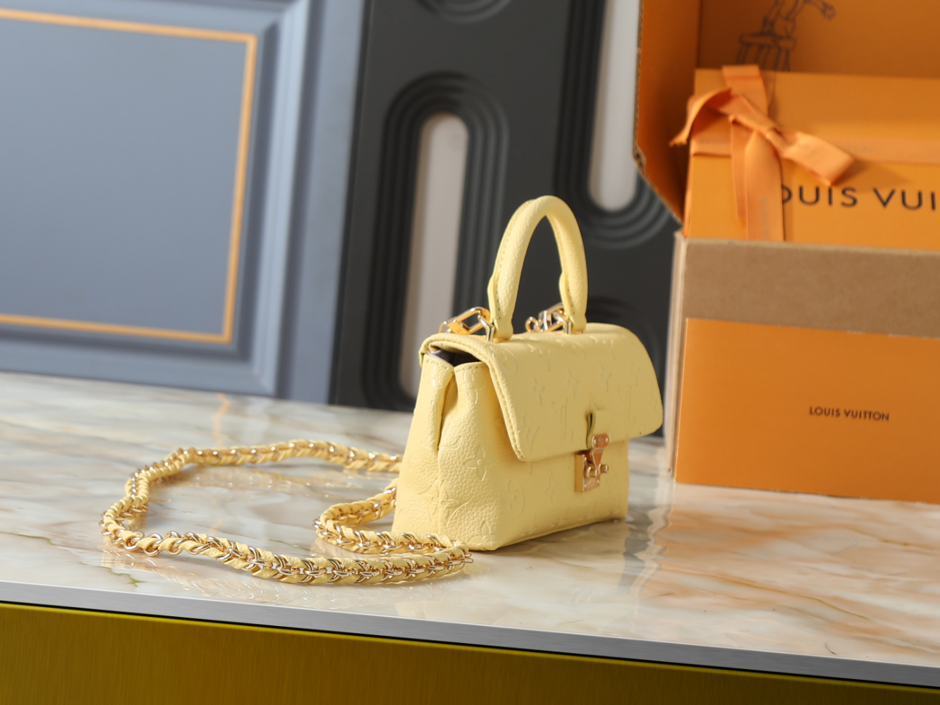 LEM509  New arrive fashion yellow lvory bag for woman beautiful gift to choose gift size to choose 21.0 x 12.5 x 6.0 CM