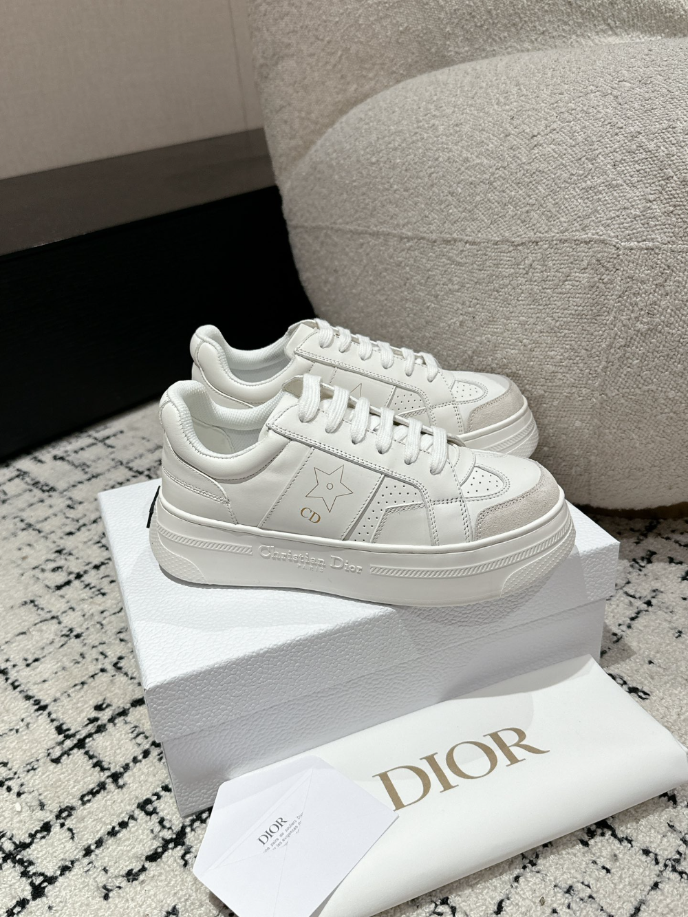 DEM320 New arrive classic fashion white color shose for woman lover shose color  beautiful gift to choose