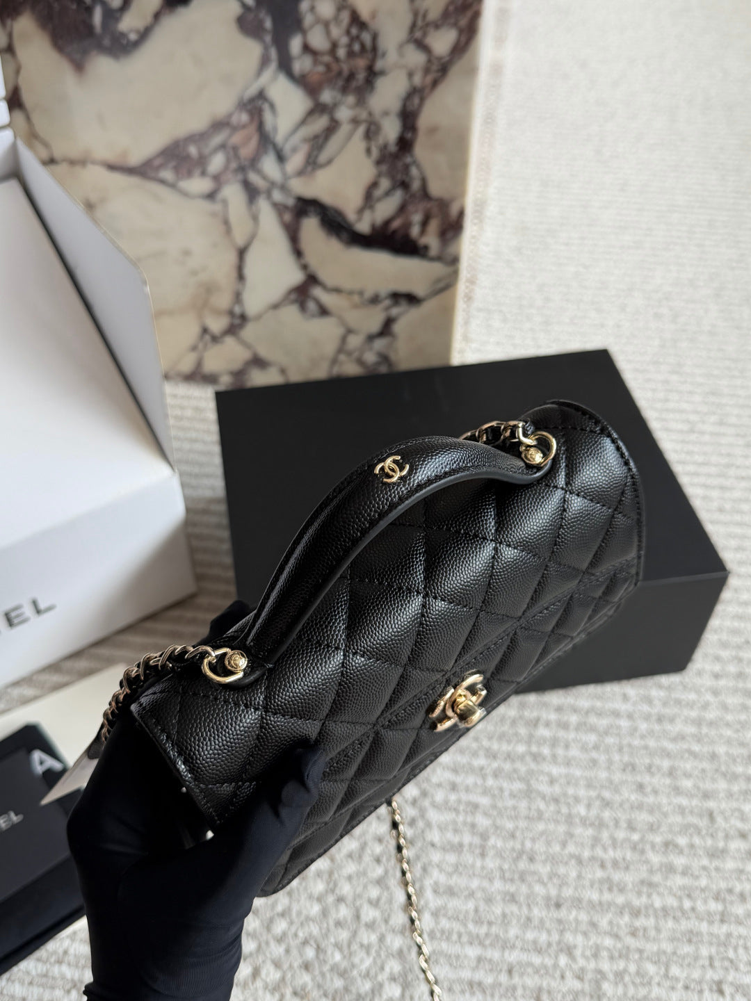 CEM282 New arrive fashion  black bag for woman hands bag beautiful gift to choose gift 19 x10cm