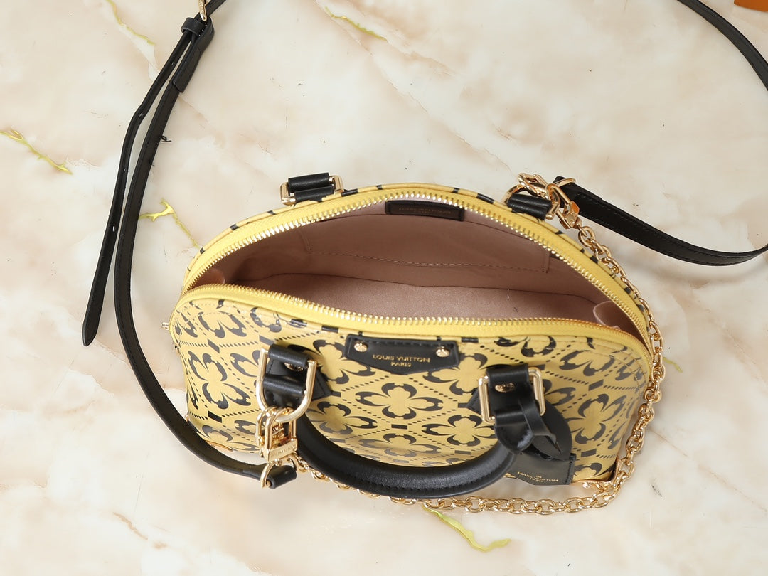 LEM332 Hot sale fashion black brown  bag for woman  Diagonal cross bag gift size 22*19*11cm