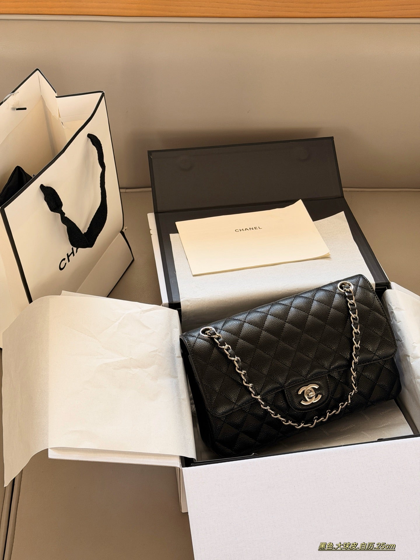 CEM240 New arrive fashion black hand bag for woman beautiful gift to choose gift 25*16cm