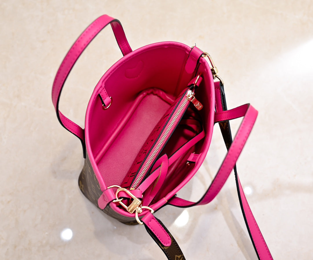 LEM368 New arrive fashion Travel design bag for woman beautiful gift to choose gift 24x14x9cm