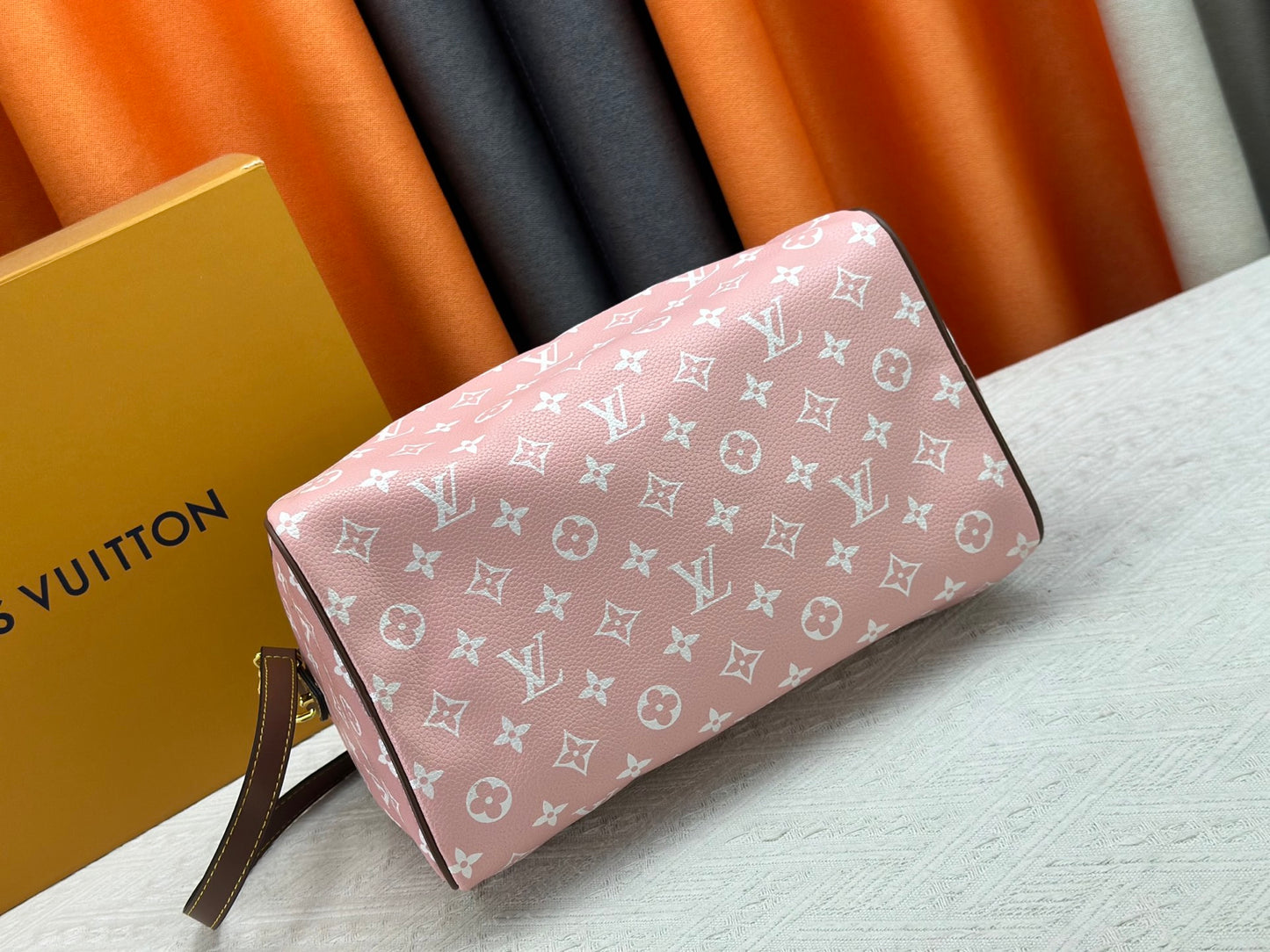 LEM291 designer bag free shipping Light luxury genuine leather High quality casual Boston bag versatile classic vintage handbag for woman 25cm