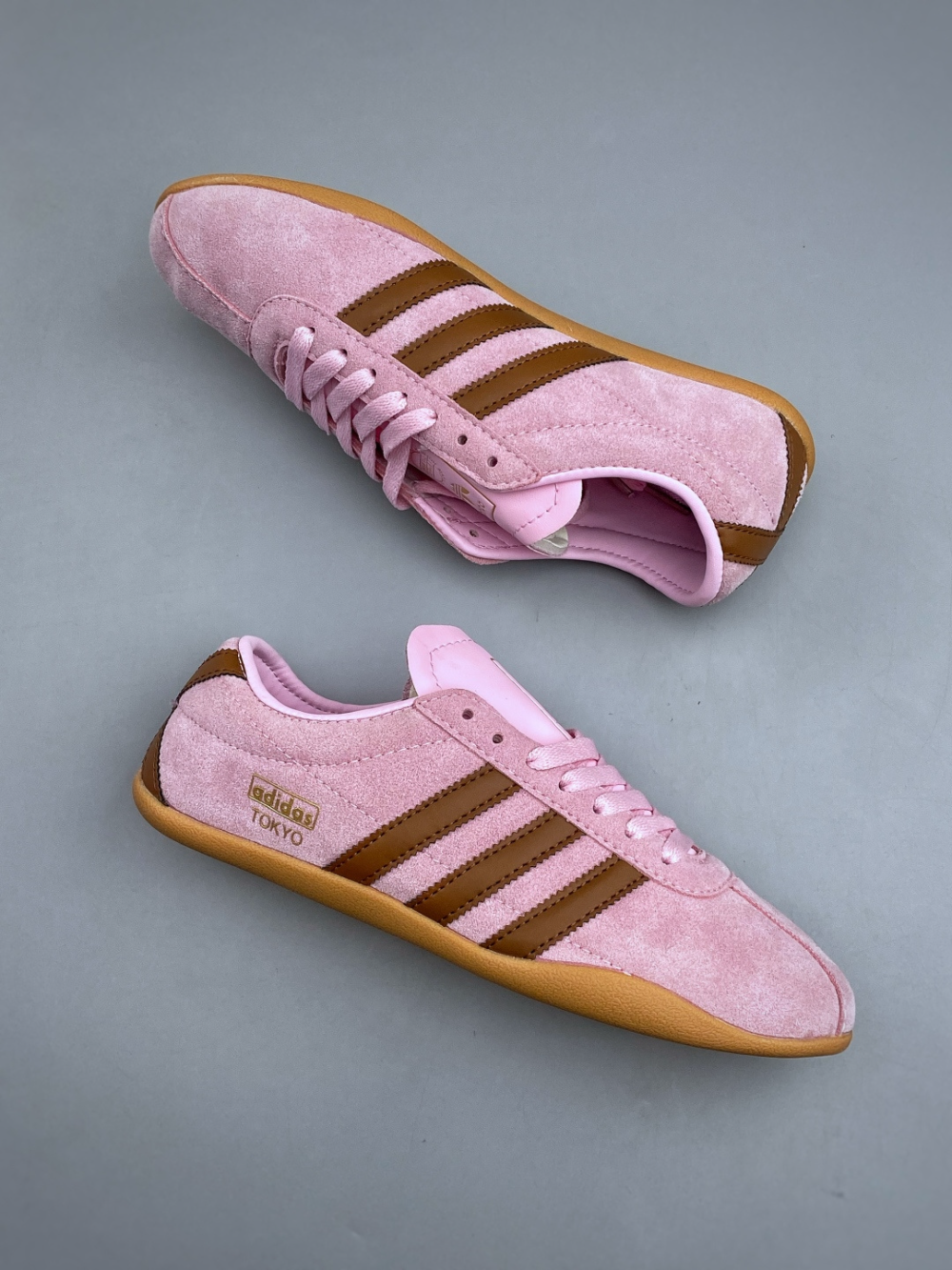 ADEM06 Womens Shoes Fashion Female Luxury Designer Red Pink  Ladies shoes Comfortable versatile classic casual sports shoes size 36-40