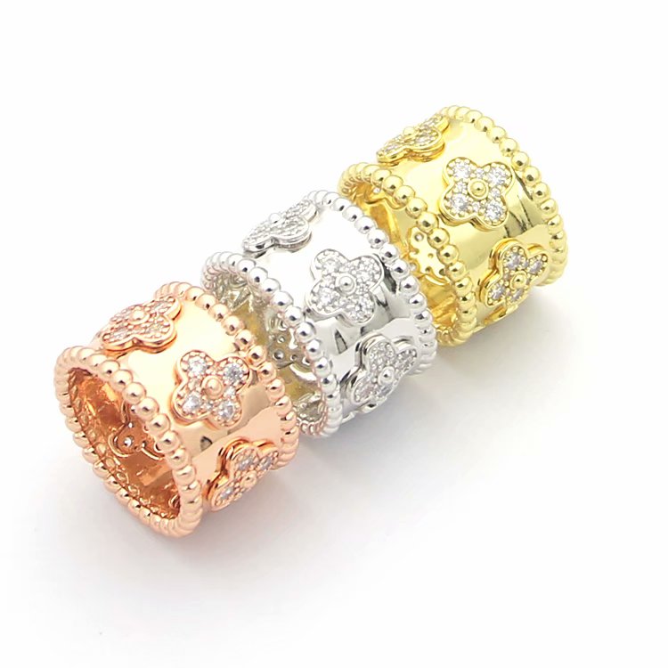 FY01  New Fashion  Titanium steel 3 color Rings for Women Charm flower bangle Couples gift