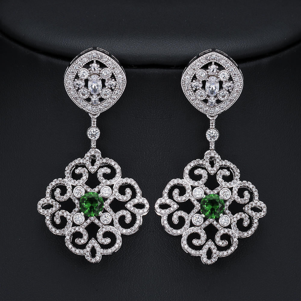 CEM02 Hot Sale Fashion Luxury Super Glitter Crystal Beautiful blue and red color Earrings For Women Jewelry