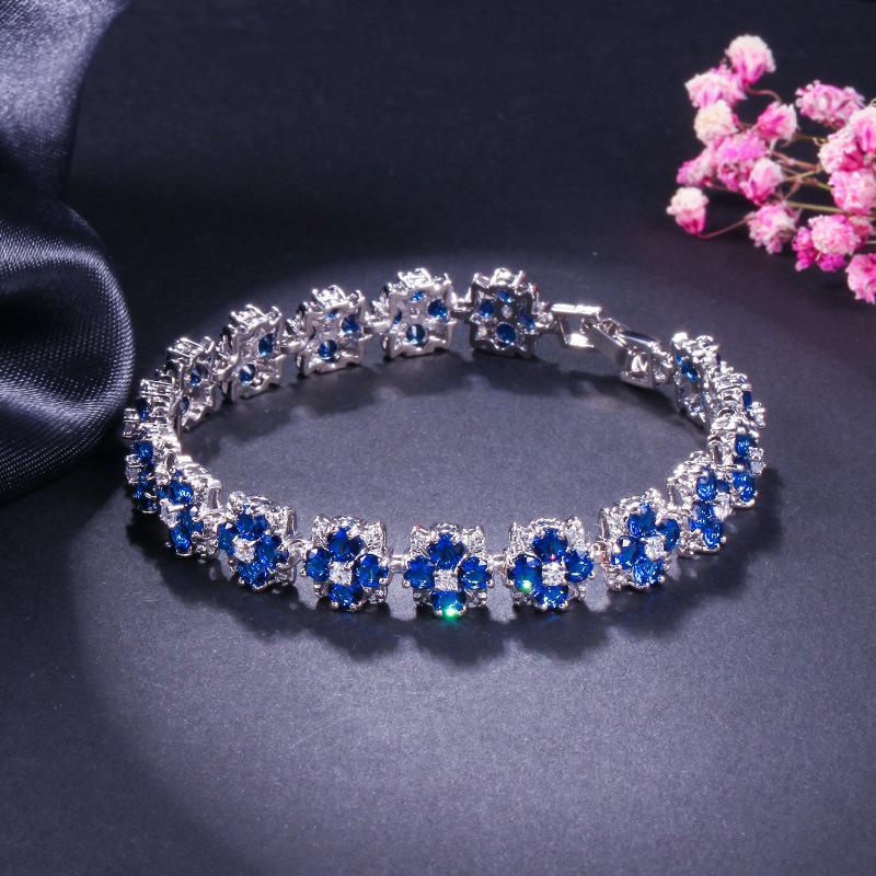 LEM48 Hot sale Fashion Bracelet Is Simple Luxurious Generous Anti Allergy, Multi-color Available As Women's Jewelry