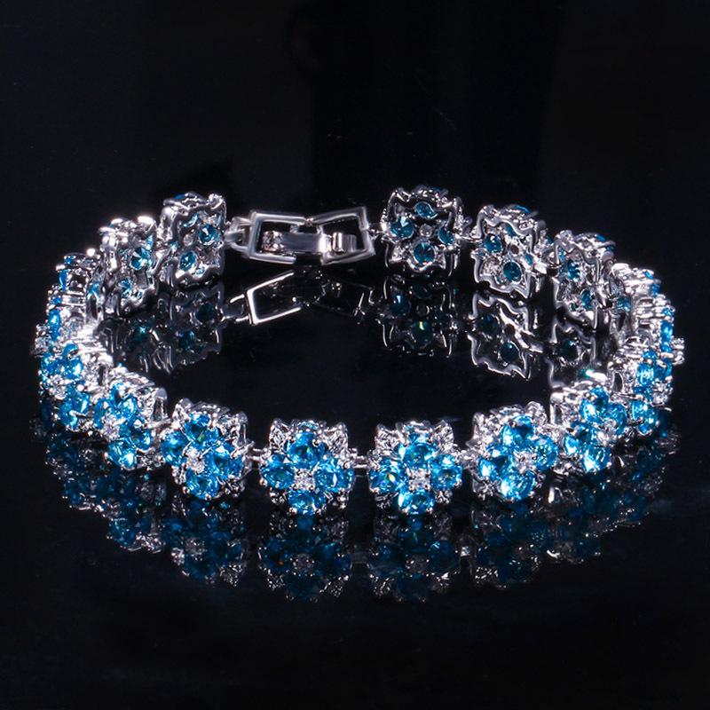 LEM48 Hot sale Fashion Bracelet Is Simple Luxurious Generous Anti Allergy, Multi-color Available As Women's Jewelry